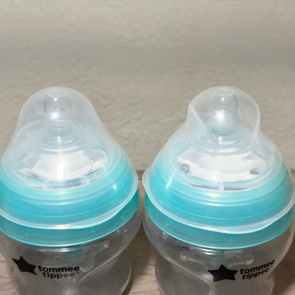 Lot of 2 Tommee Tippee Advanced Anti-Colic Bottles 150ml (5 oz) - Picture 8 of 10